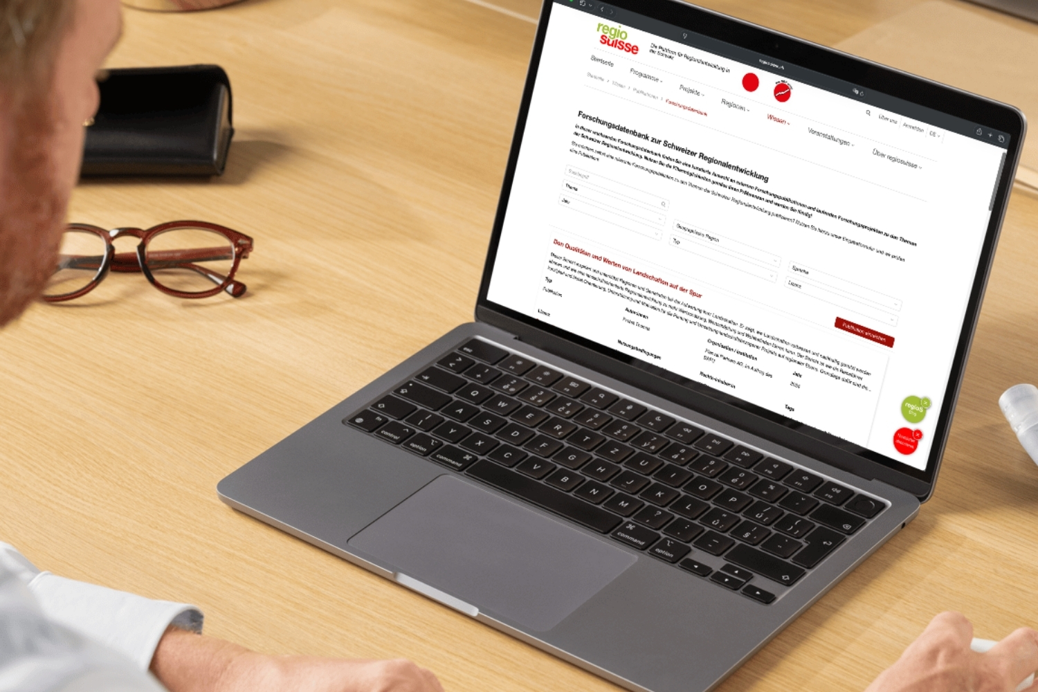 Forschungsdatenbank regiosuisse
