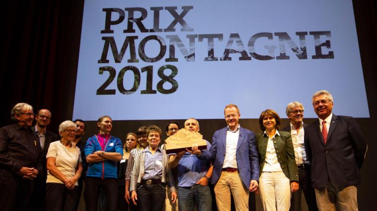 Bild: Die Gewinner des Prix Montagne 2018: La Conditoria aus Sedrun (GR) (Quelle: Schweizer Berghilfe).